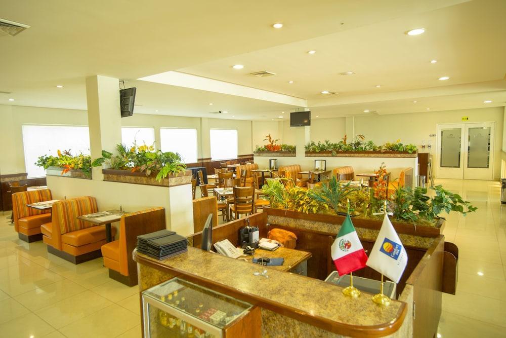 Comfort Inn Monterrey Norte San Nicolás de los Garzas Exteriér fotografie